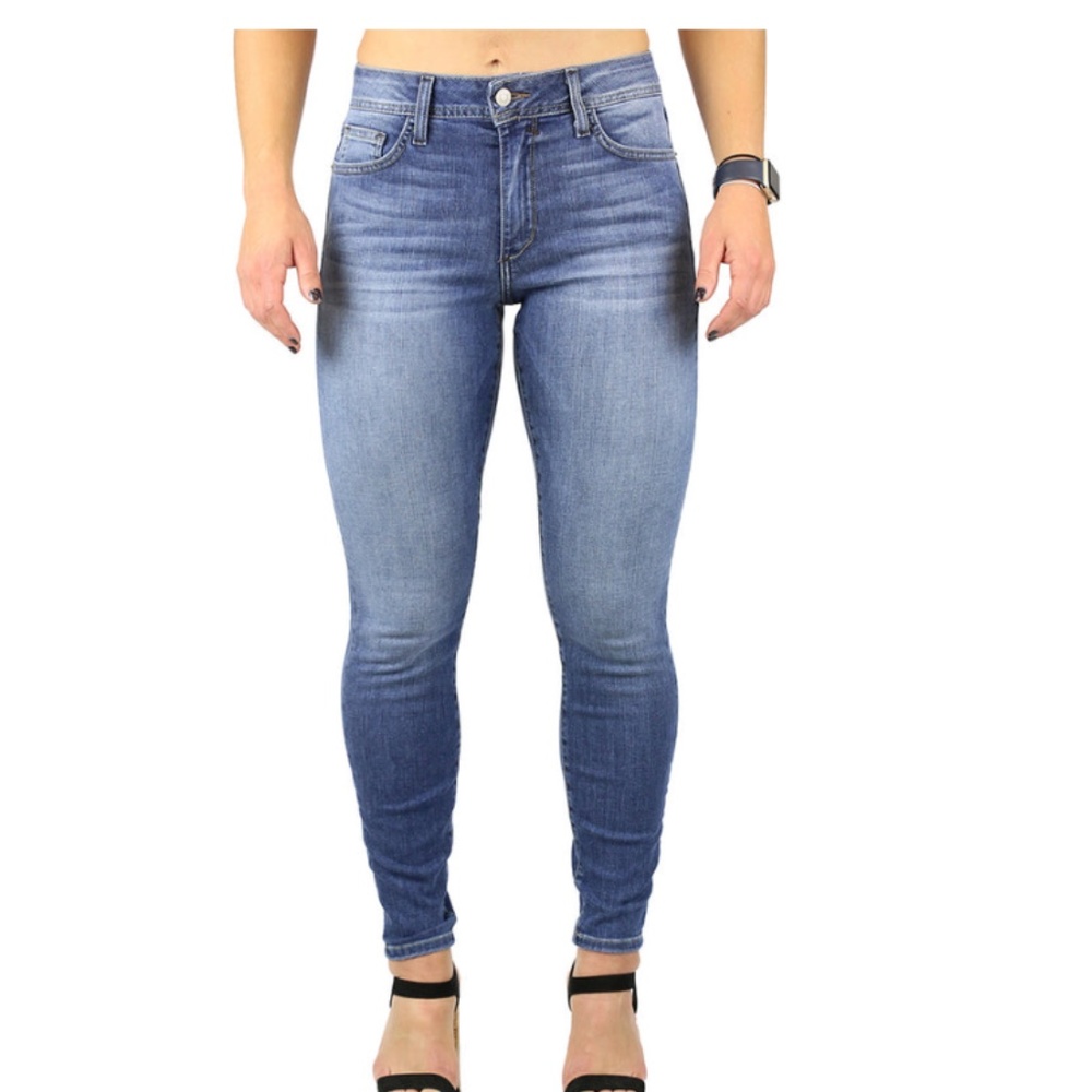 MIKA HIGH RISE PETITE SKINNY MEDIUM WASH, Sz 28